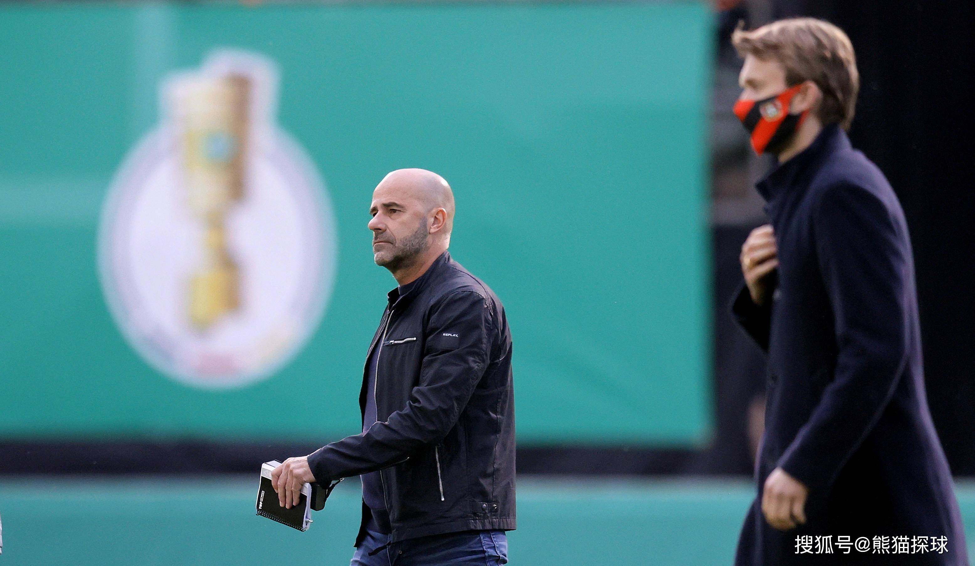 沙尔克频陷失利泥潭，寻觅突破口(在危机中寻找机遇在困难中寻求突破)