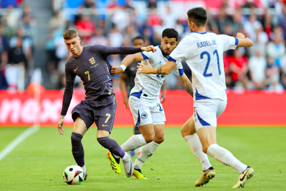 斯洛文尼亚1比1战平丹麦